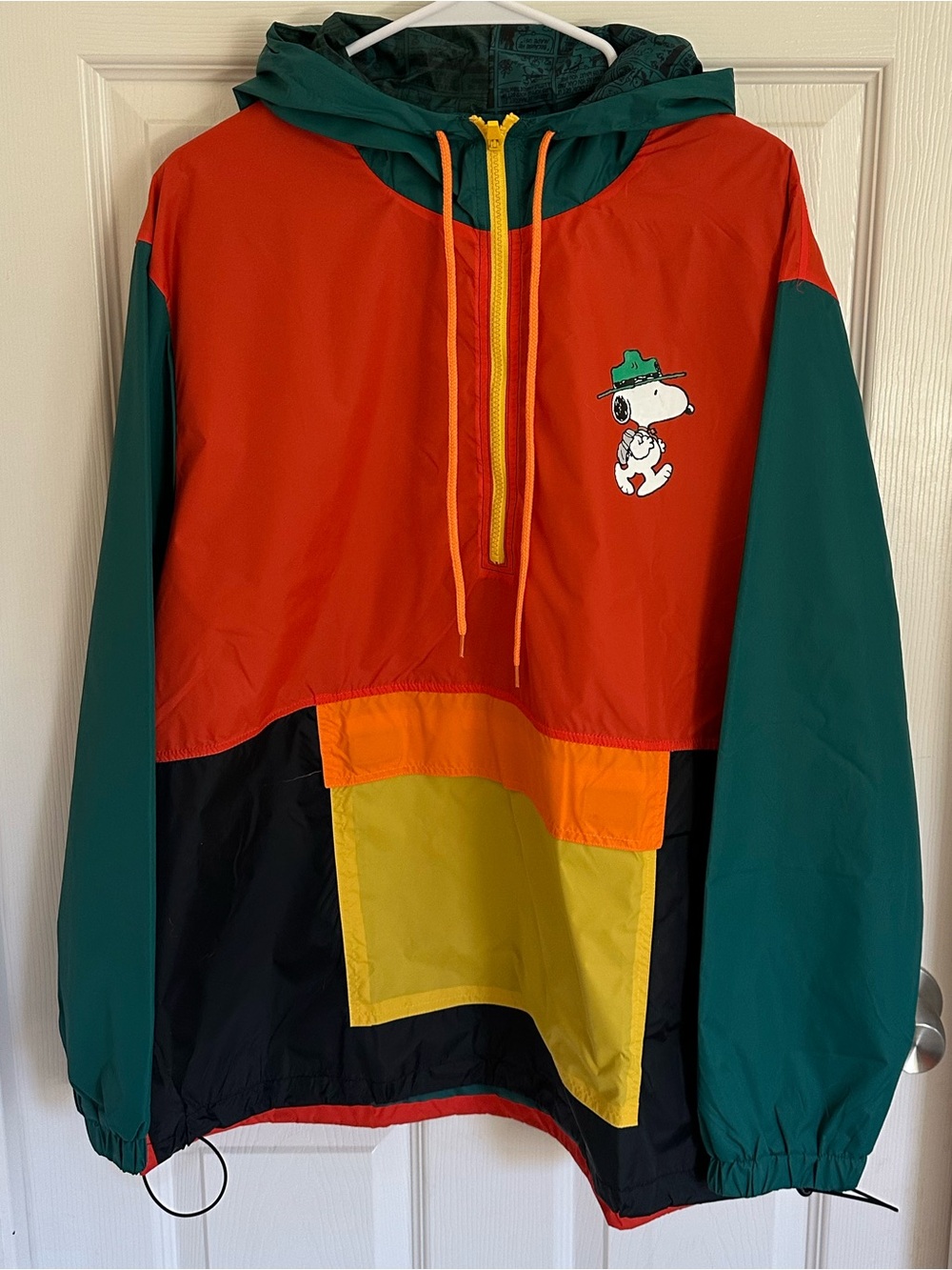 Peanuts Snoopy Kohls Colab Color Block
Windbreaker
